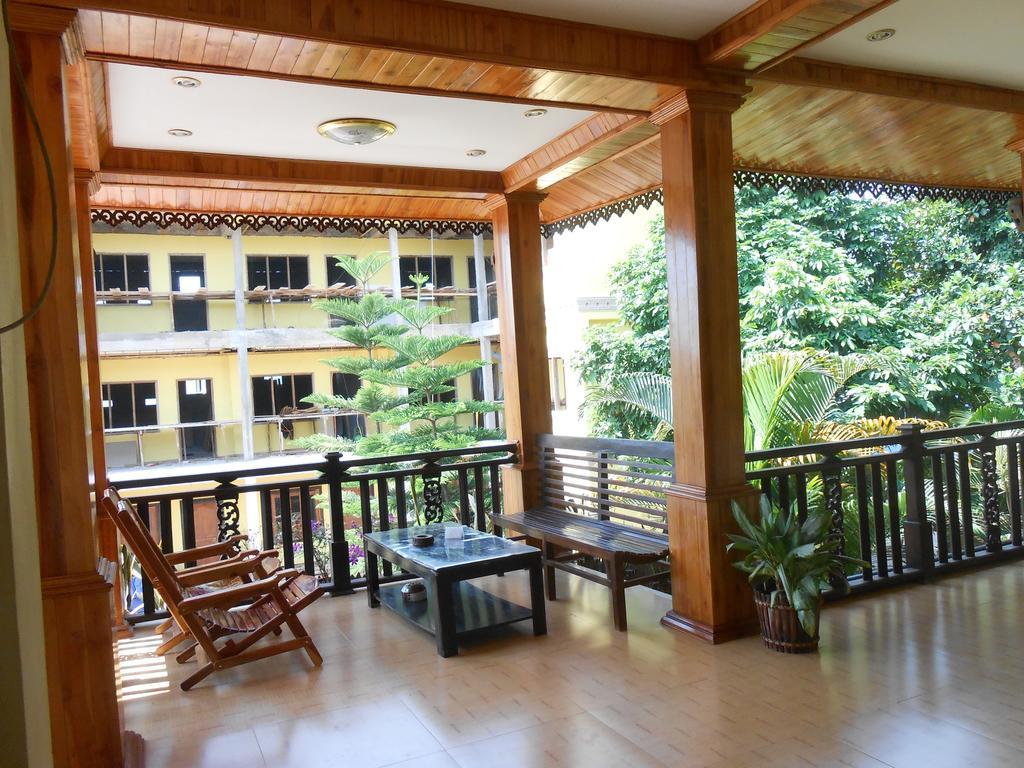 Thoulasith pensión Luang Namtha Exterior foto