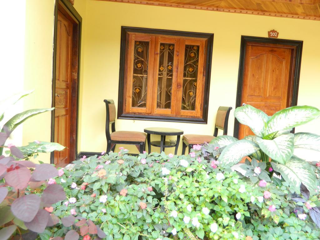 Thoulasith pensión Luang Namtha Exterior foto
