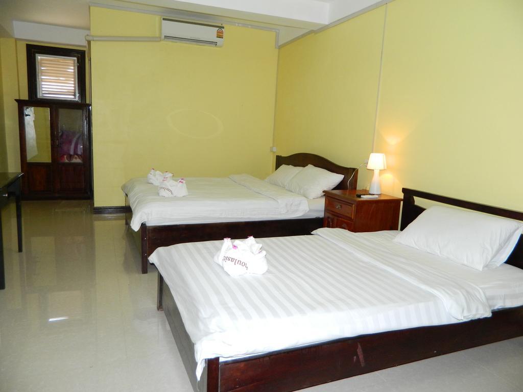 Thoulasith pensión Luang Namtha Exterior foto