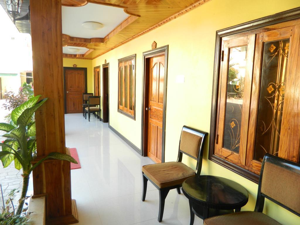 Thoulasith pensión Luang Namtha Exterior foto